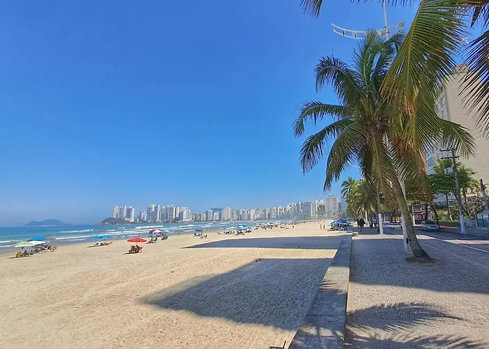 Ap Alto Padrão com Piscina - Praia de Pitangueiras Guarujá
